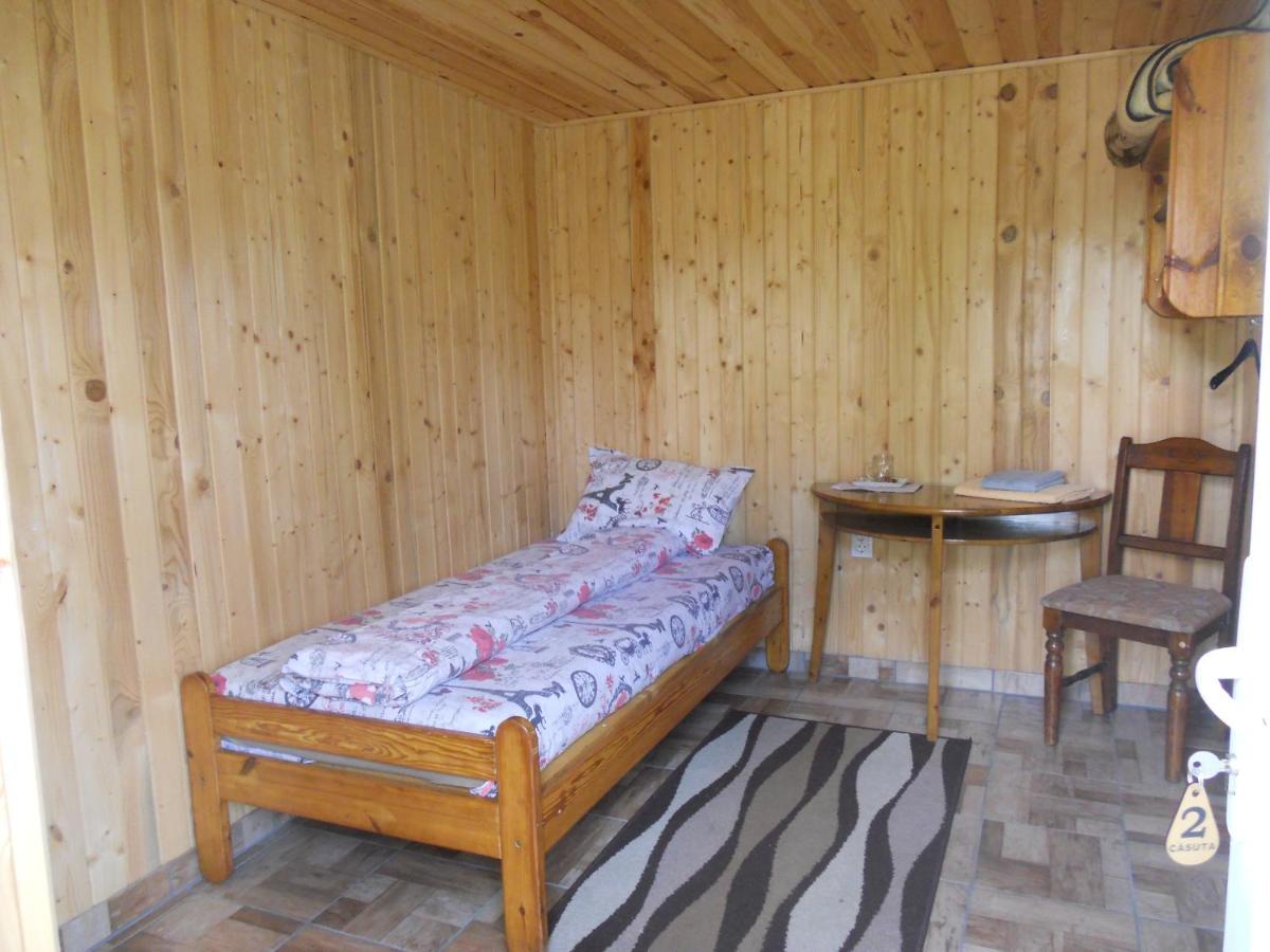 Pension, Camping & Biker Station Zur Deutschen Eiche Ciocanesti ภายนอก รูปภาพ