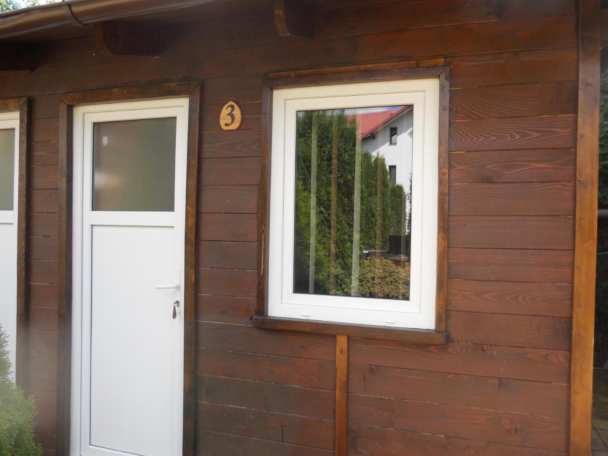 Pension, Camping & Biker Station Zur Deutschen Eiche Ciocanesti ภายนอก รูปภาพ